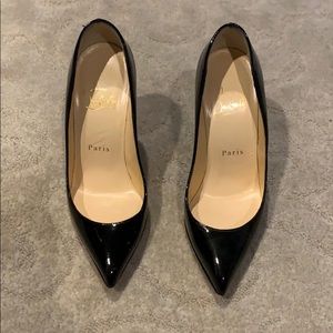 Gently used louboutin black patent heels